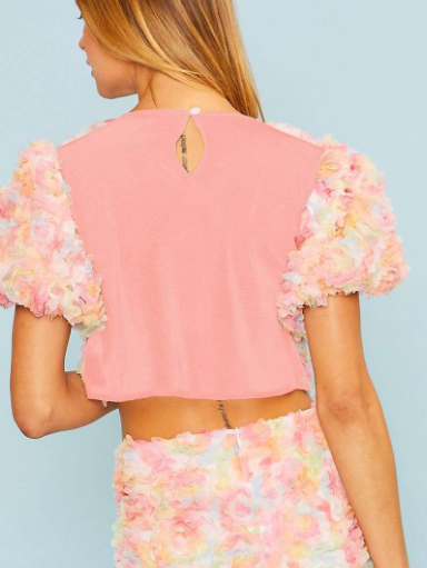 Round Neck Back Button Floral Top
